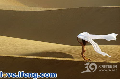 越南首个<em>人体</em>裸体艺术<em>写真</em>集(组图)--中国宁波