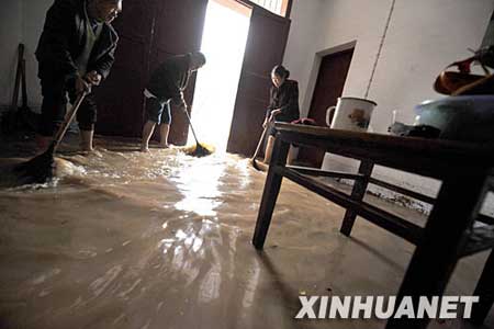 湖北恩施雷暴天气致20万人受灾(组图)-受灾,雷