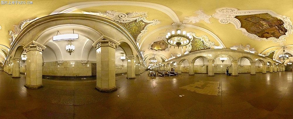 皇宫一样的俄罗斯豪华地铁站