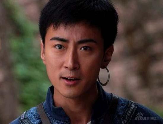 《血色湘西》黄金档热播  高梓淇 弃文从武(图)-