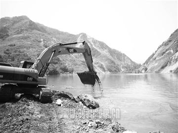 青川石板沟堰塞湖今日将爆破-堰塞湖