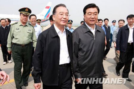新加坡救援队：中国政府在做一件了不起的工作