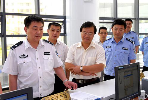 苏州市公安局领导赴高新区调研(图)