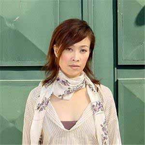 产后疯狂减肥只吃煮菜(组图)-那英,产后抑郁,轻