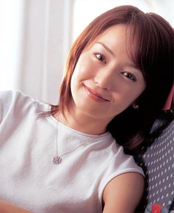 一物多用 心机美女出差必备美容品(组图)-增强