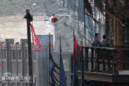 图文：独家揭秘《赤壁》--小飞机即将坠毁