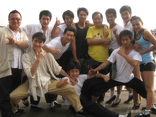 率众再向虎山行(图)