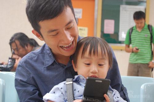 在日月潭》提前体验为人父激动不已 - 小彬彬 ,文