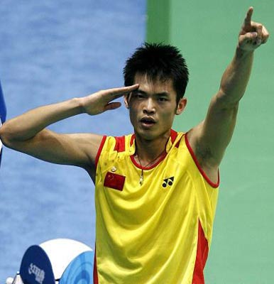 三位奥运冠军帅哥军礼PK谁最帅(组图)-军礼,奥