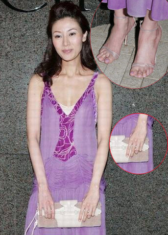 女明星谁的脚丫最好看,女明星被绑遭挠脚丫,女明星谁的脚丫最丑,女明星的