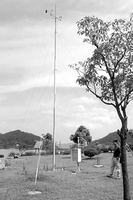 自动气象站频遭偷盗 如若发现请及时报警-自动