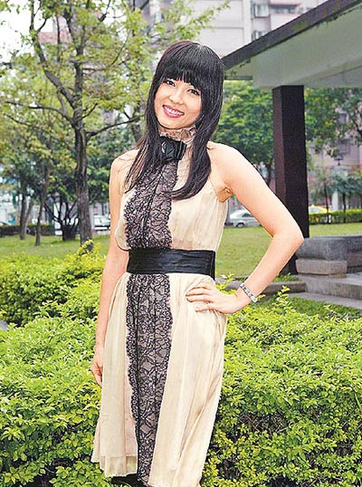 吴宗宪与<em>性感妹</em>中秋吃火锅 疑似旧爱陈孝萱(图