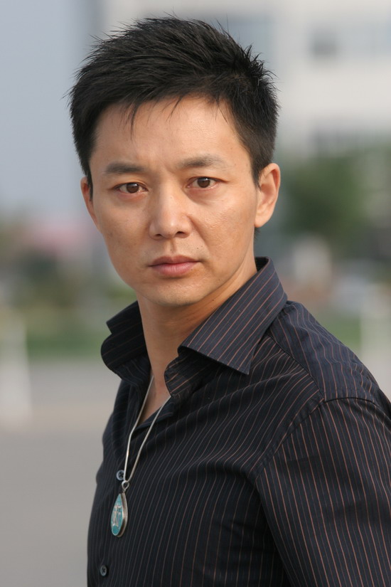 《绝密押运》 刘奕君 在剃刀刃上行走(组图)-奕君