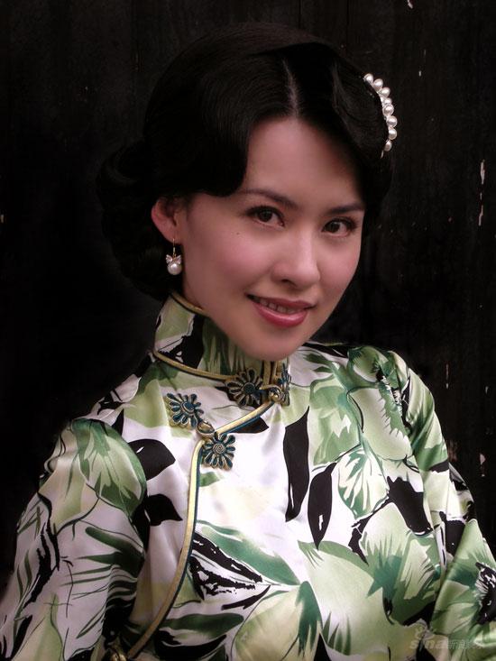 《无间有爱》 阴奕彤 上演娇艳旗袍秀(图)-奕彤