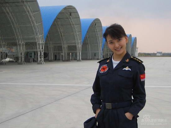 <em>海天之恋</em>》热播揭开海军航空兵神秘面纱-热播