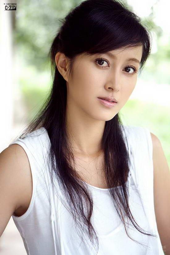 《潮起两江》热拍 袁志博倾心塑造完美女强人