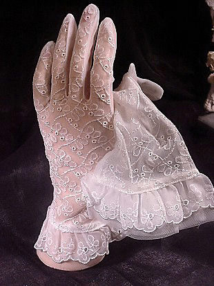 薄纱小手套 做优雅新娘(组图)-薄纱,新娘,手套,蕾丝,婚纱礼服,再选择-中国宁波网-健康