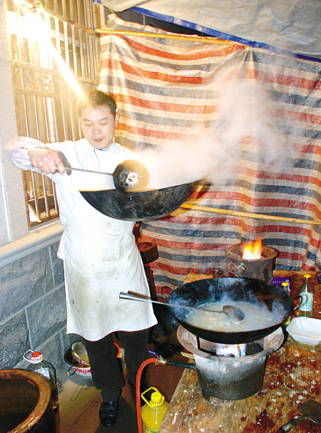 慈溪农宅搭炉灶 家宴乐融融-农宅,办饭,厨师,家