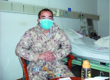 患病男子女友不离不弃 哥姐争相为其捐肾(图)-