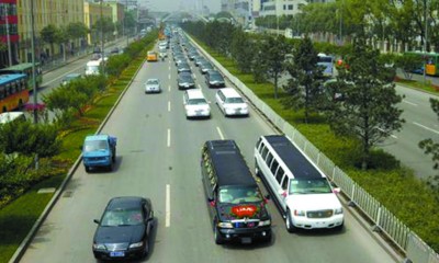 网友曝广州娶妻成本一百万 不吃不喝12年才能