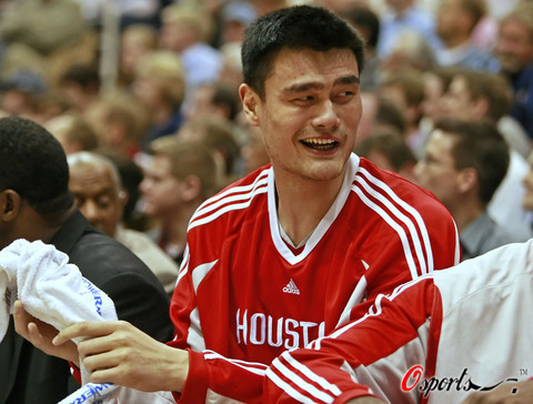 姚明罚下却造七年第一数据 15个月后品同一苦