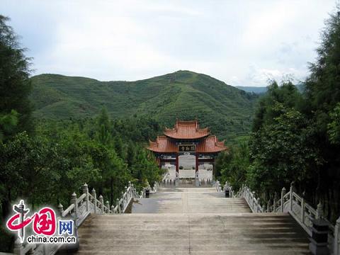 收入证明范本_工资收入证明模板_云南旅游收入
