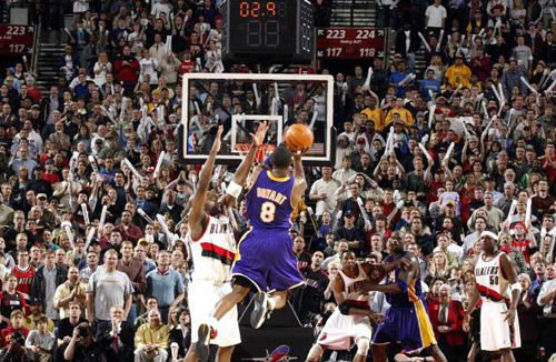 科比生涯七大绝杀:超级逆转小牛 双杀开拓者-科