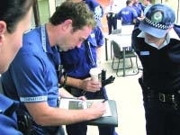 澳大利亚维省拘捕39名中国黑工-星岛日报,移民