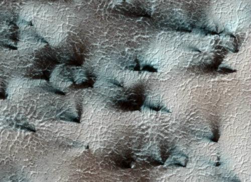 美探测器拍到火星春天奇景(组图)-蜘蛛,奇景,火