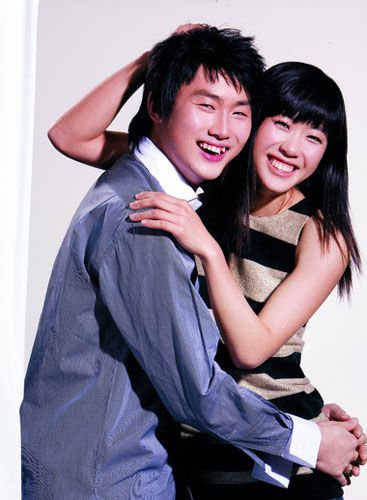 体坛八大土产情侣 何雯娜情归何处二杨修成正