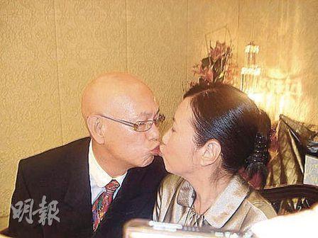 汪明荃秘密嫁罗家英 遭好友逼问笑言"还未洞房"