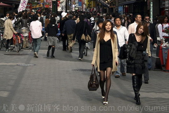 在东京街头<em>搭讪女人</em>的男人(组图)-搭讪,街拍,男