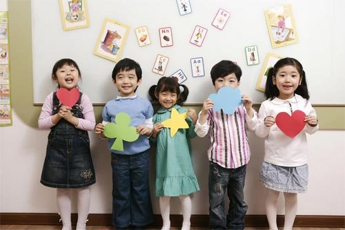 幼儿园里孩子如何穿着才合理?(图)-家长,幼儿园