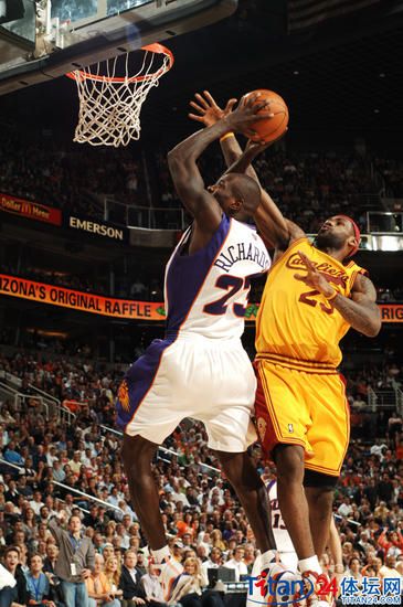 詹姆斯盖帽集锦24分钟_詹姆斯盖帽集锦高清_