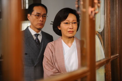 邬倩倩《对手》借酒入戏 戏后昏睡整天-邬倩倩
