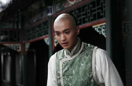 色不惧牺牲报国-周一围,苍穹之昴,浮华背后,四