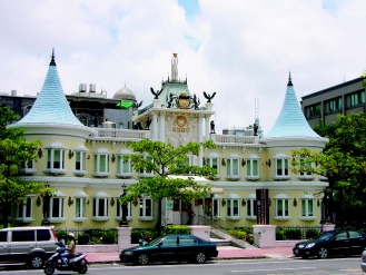 网友曝台湾最美公家机关(图)-移民署,机关,服务