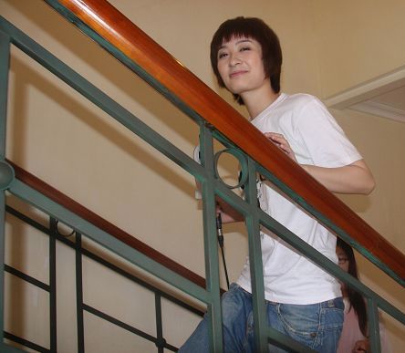 <em>快女</em>入装女声<em>宿舍</em> 全力以赴备战十强大战-入住