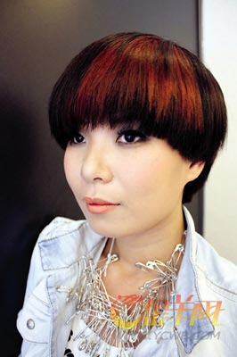 今秋绝对会流行的3款发型(组图)-卷发,百搭,短发