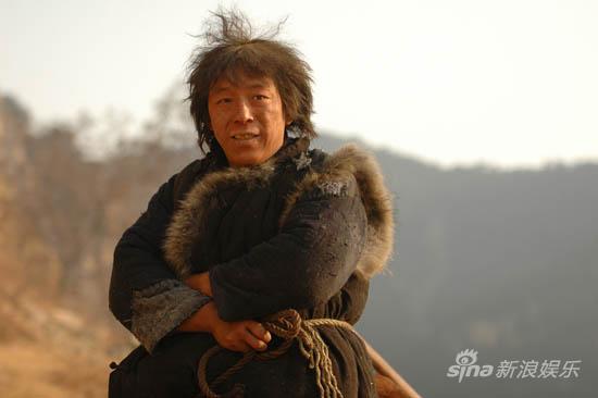  黄渤 新片化妆花三小时 造型继续脏乱差- 黄渤 ,斗