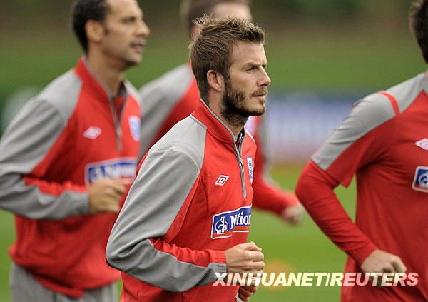 英格兰队球员贝克汉姆备战世界杯-备战世界杯