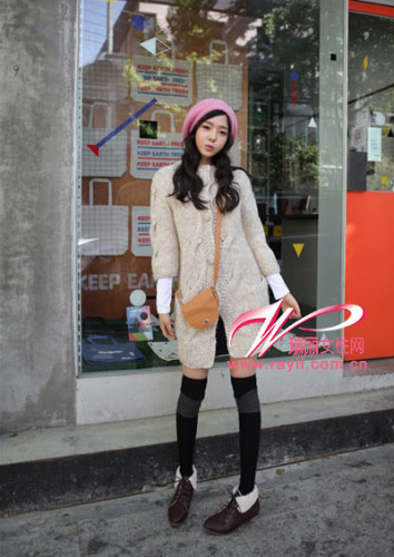 学院风长袜 立减5岁秀清纯(组图)-长筒袜,长靴,