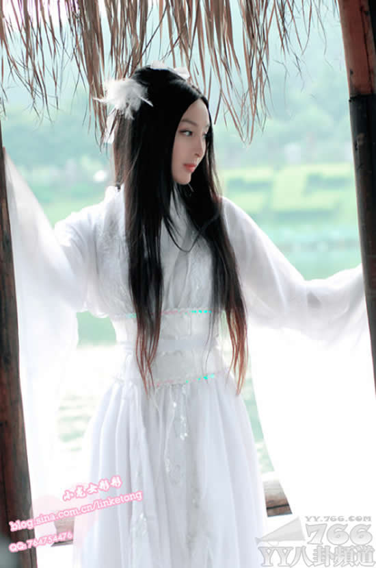 <em>小龙女彤彤</em>龙女定妆照曝光