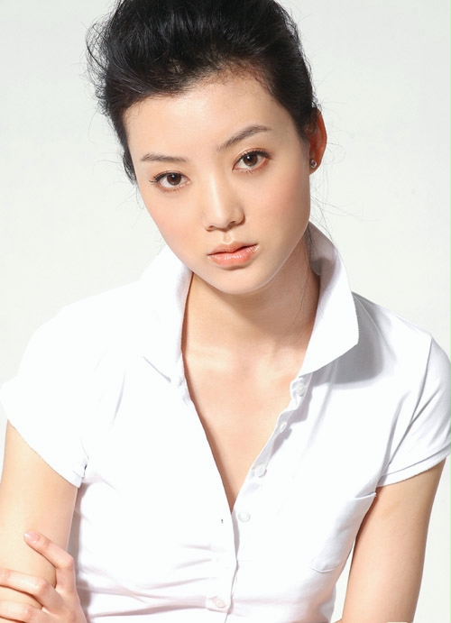 <em>女演员车晓</em>的别样性感写真(组图)--中国宁波网
