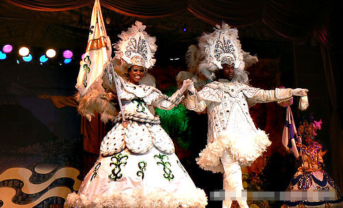 激情里约 看香艳夺目的桑巴舞(组图)-桑巴舞,S