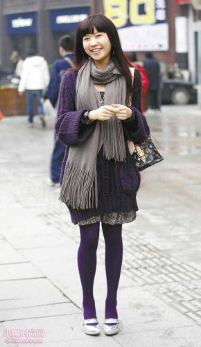 彩色裤袜 时尚mm街拍直击[组图]-丝袜,时尚mm