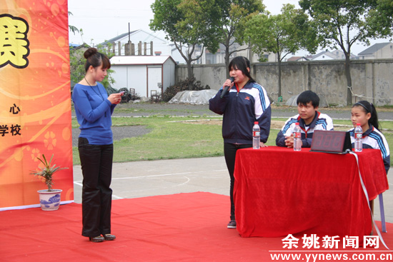 低塘东方民工子女学校举行健康知识竞赛-学生