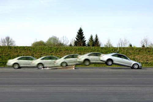 将危险降到最低 奔驰研发自动驾驶系统-奔驰,自