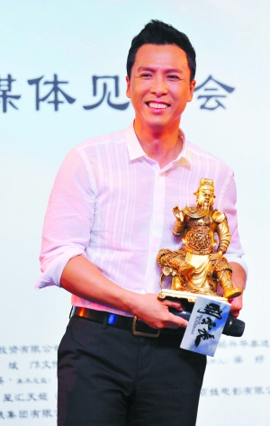 甄子丹版关羽不比高比人品 姜文版曹操文戏精