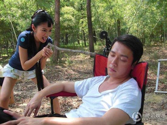 安以轩《锁清秋》拍吻戏